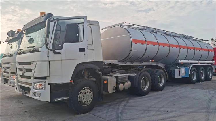 38000 Ltrs Stainless Steel Fuel Tanker Trailer for Sale In Angola