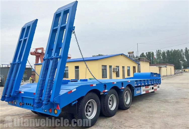 Tri Axle 60 Ton Low Loader Trailer for Sale In East Timor